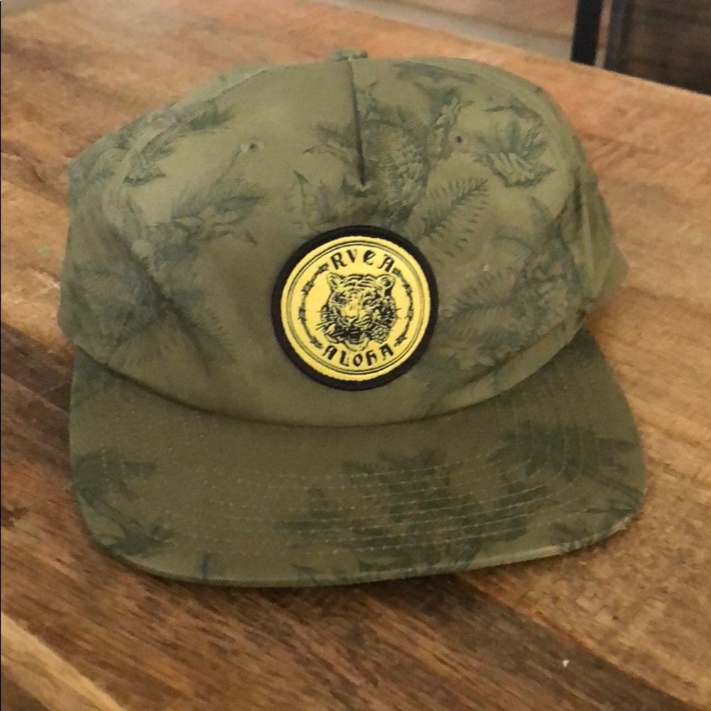 RVCA SnapBack Hat